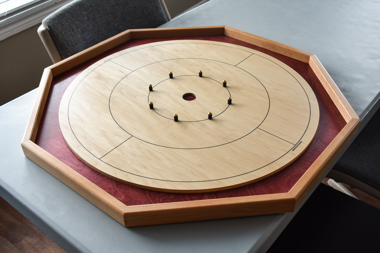 Das Baltic Bircher Crokinole Set